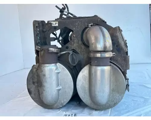 International 9900I DPF (Diesel Particulate Filter)