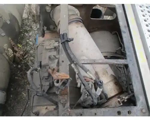 International 9900I DPF (Diesel Particulate Filter)