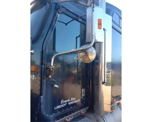 International 9900I Door Assembly, Front