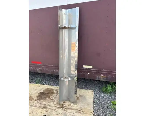 International 9900I Exhaust Pipe