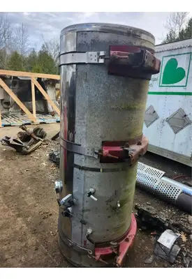 International 9900I Fuel Tank