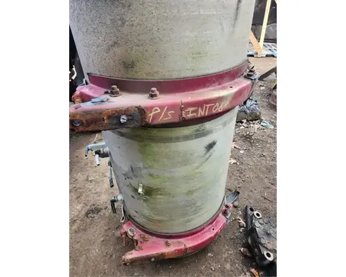 International 9900I Fuel Tank