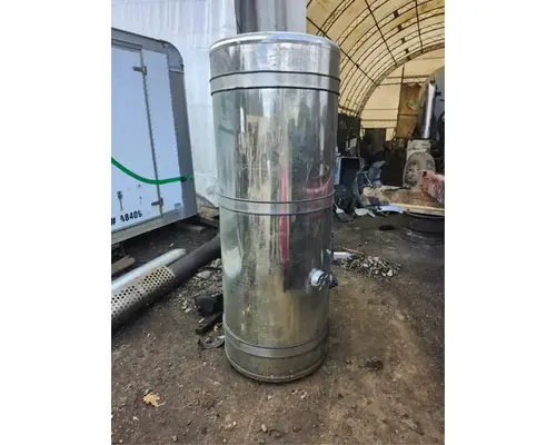 International 9900I Fuel Tank