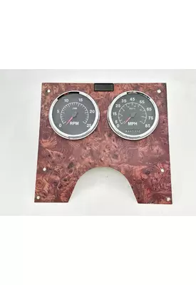 International 9900I Instrument Cluster