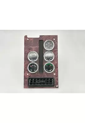 International 9900I Instrument Cluster