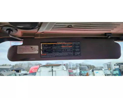 International 9900I Sun Visor (External)