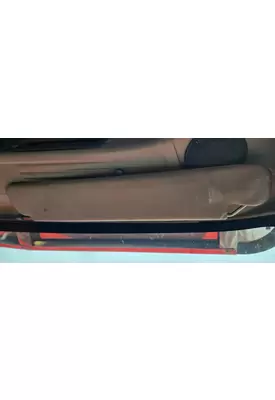 International 9900I Sun Visor (External)