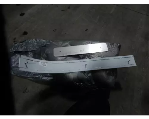 Brackets, Misc. INTERNATIONAL 9900 K &amp; R Truck Sales, Inc.
