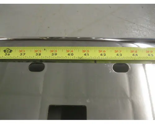 International 9900 Bumper Assembly, Front