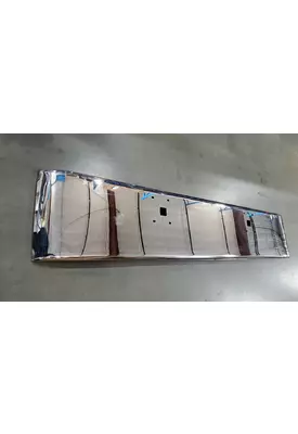 International 9900 Bumper Assembly, Front