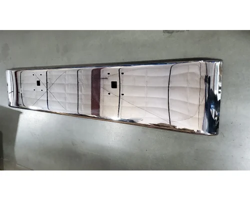 International 9900 Bumper Assembly, Front