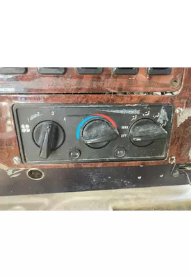 International 9900 Cab Misc. Interior Parts