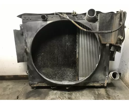 International 9900 Cooling Assembly. (Rad., Cond., ATAAC)