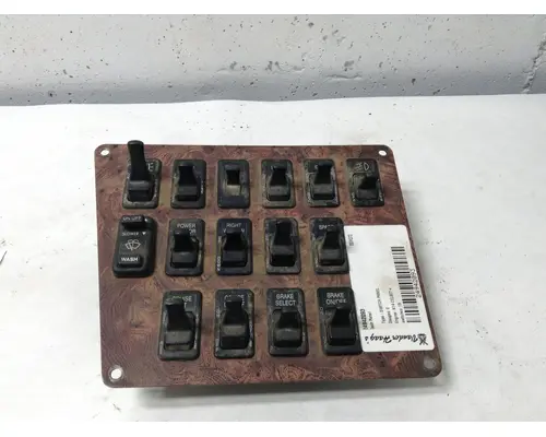 International 9900 Dash Assembly