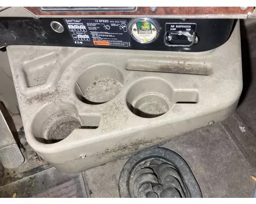 International 9900 Dash Assembly