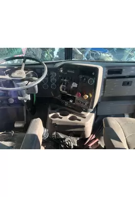 International 9900 Dash Assembly