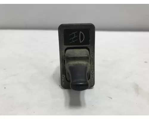 International 9900 DashConsole Switch