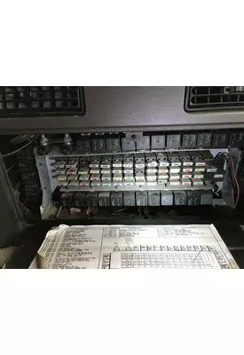 International 9900 Fuse Box