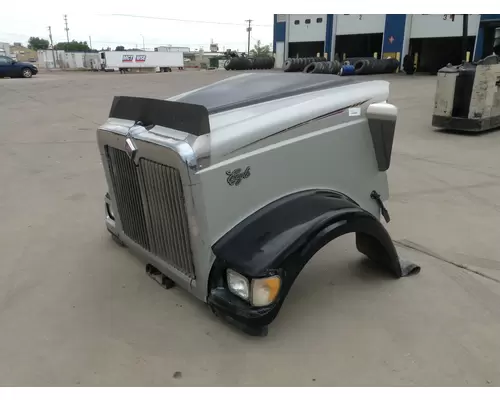 International 9900 Hood