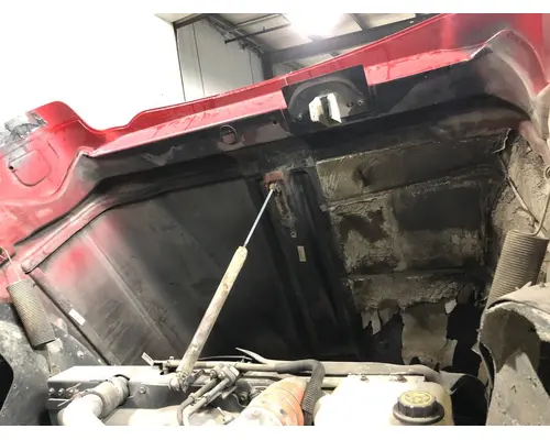 International 9900 Hood