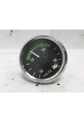 International 9900 Instrument Cluster