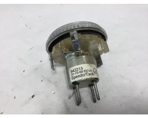 International 9900 Instrument Cluster