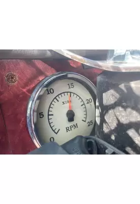 International 9900 Instrument Cluster