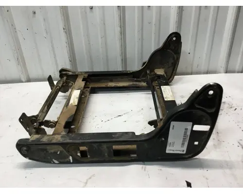 International 9900 Seat (non-Suspension)