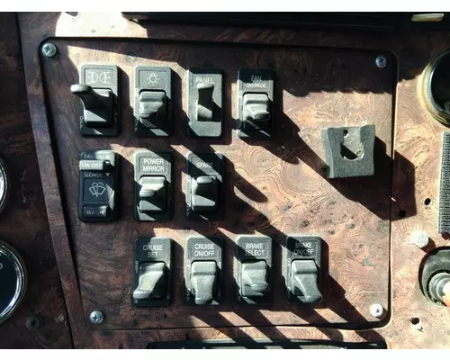 Dash Panel INTERNATIONAL 9900I LKQ Heavy Truck Maryland