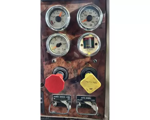 Instrument Cluster International 9900I Complete Recycling Group LLC
