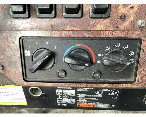 Temperature Control INTERNATIONAL 9900I Custom Truck One Source