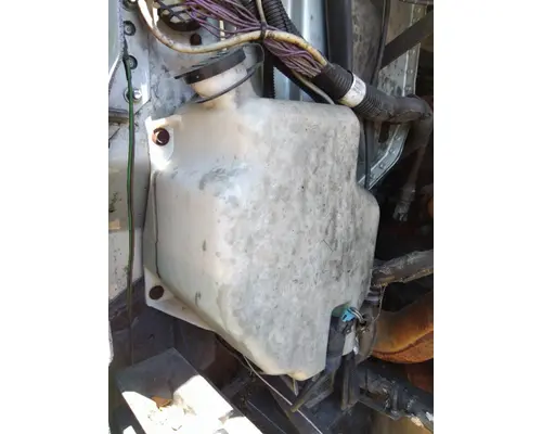 Windshield Washer Reservoir INTERNATIONAL 9900I LKQ Heavy Truck - Tampa