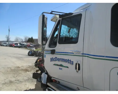 Door Glass, Front INTERNATIONAL ANY Dutchers Inc   Heavy Truck Div  Ny