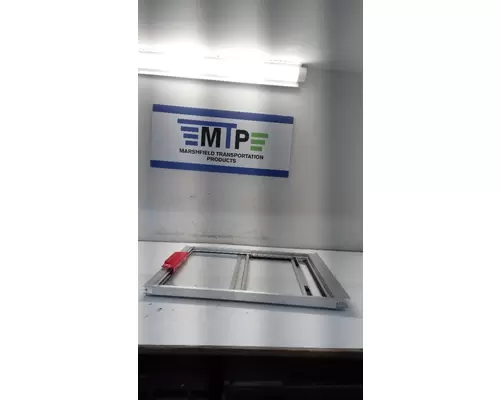 Windshield Glass INTERNATIONAL BE Marshfield Transportation Products