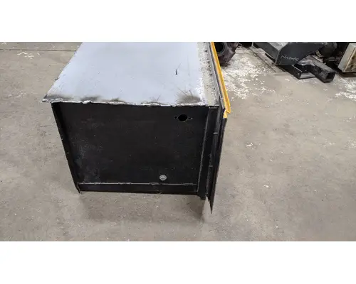 International CE Bus Battery BoxTray