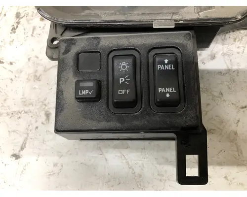 International CE Instrument Cluster