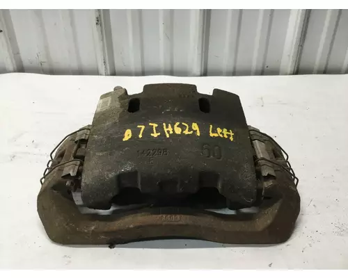 International CF500 Brake Shoe  Pad