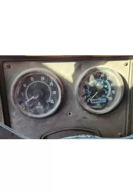 International COF-9670 Instrument Cluster