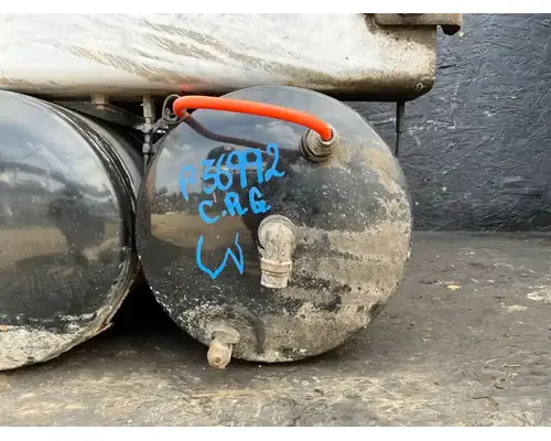 International CT660 Air Tank