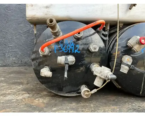 International CT660 Air Tank