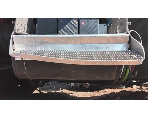 International CT660 Air Tank