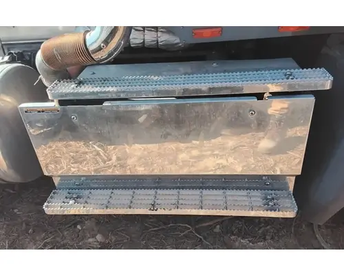 International CT660 DPF (Diesel Particulate Filter)