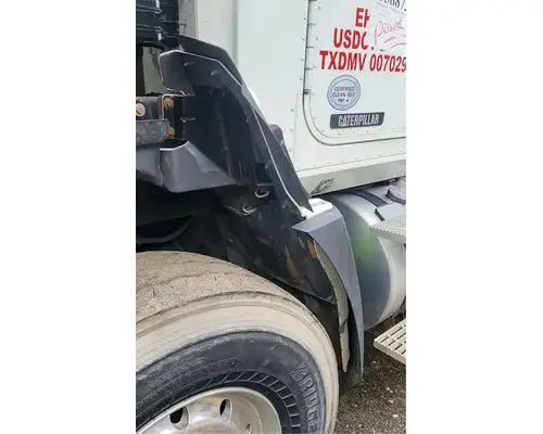International CT660 Fender Extension
