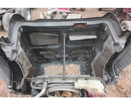 International CT660 Hood