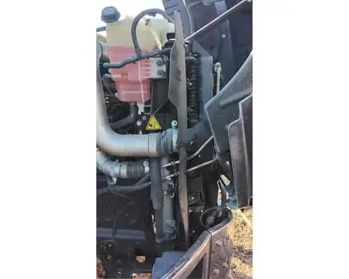 International CT660 Intercooler