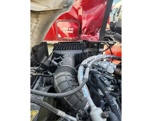 International CV515 Air Cleaner