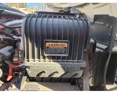 International CV515 Air Cleaner