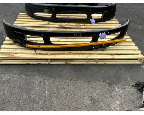 Bumper Assembly, Front INTERNATIONAL CE Camerota Truck Parts