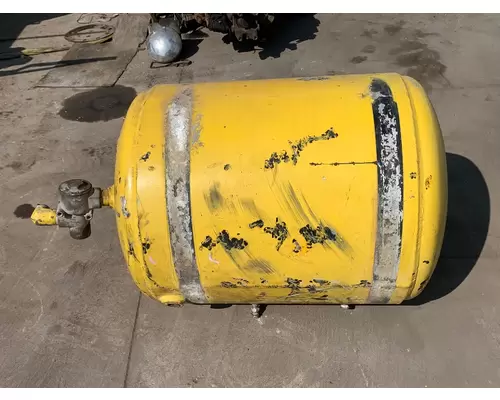 Air Tank INTERNATIONAL COF-5370 Truck Salvage International Inc