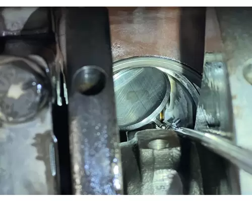International D360 Engine Assembly